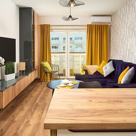 Lumina Luxury 3-Rooms Apartments With Parking Lodz  Exterior photo