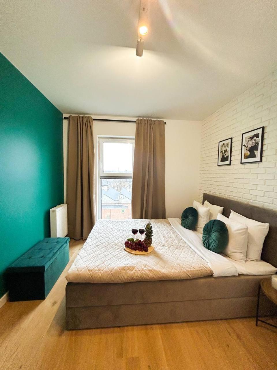 Lumina Luxury 3-Rooms Apartments With Parking Lodz  Exterior photo