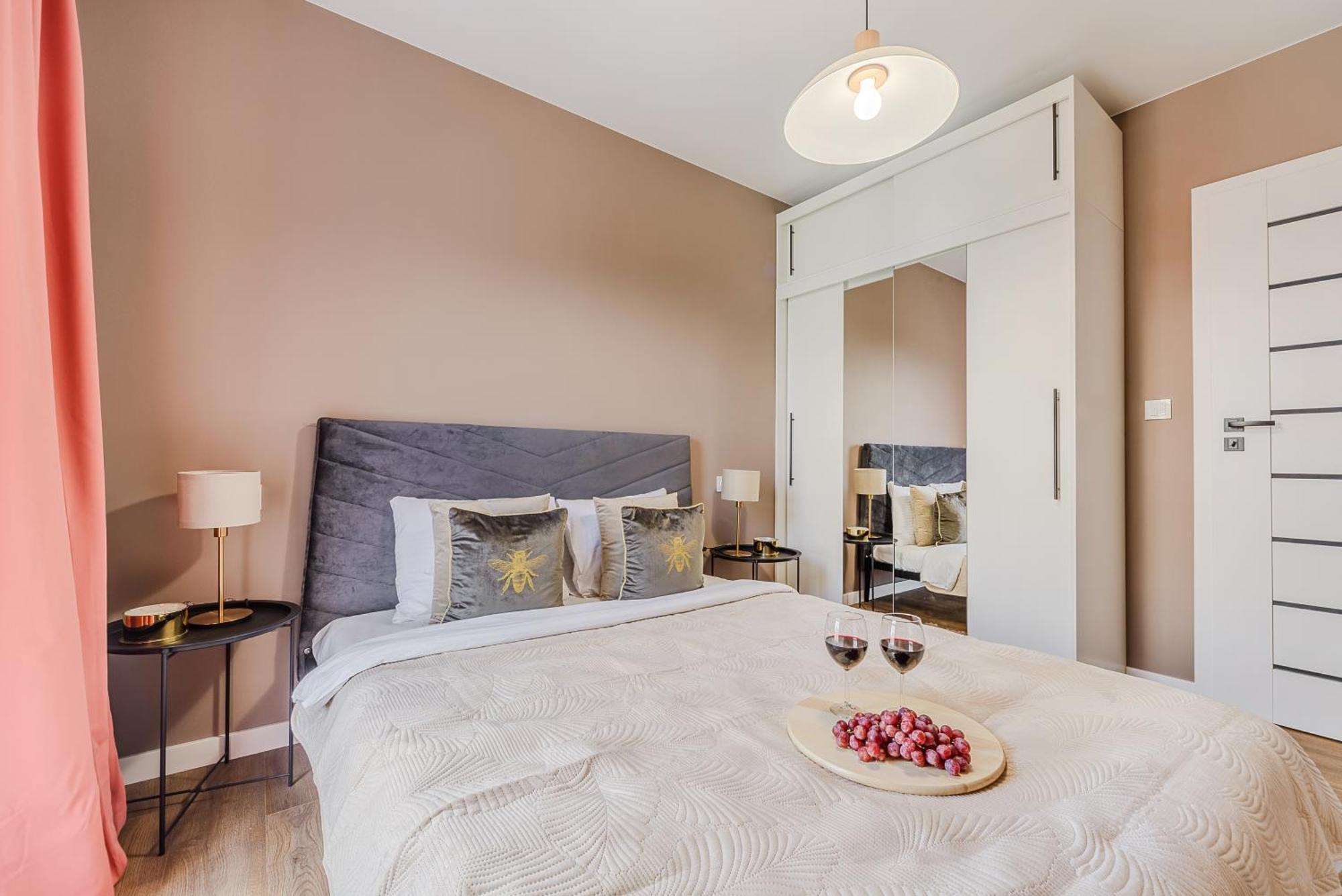 Lumina Luxury 3-Rooms Apartments With Parking Lodz  Exterior photo